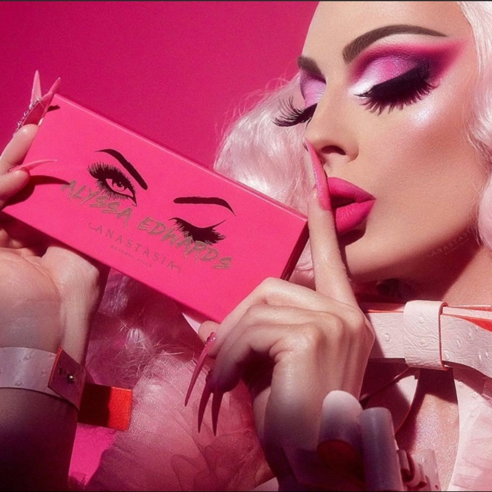 Alyssa Edwards Palette